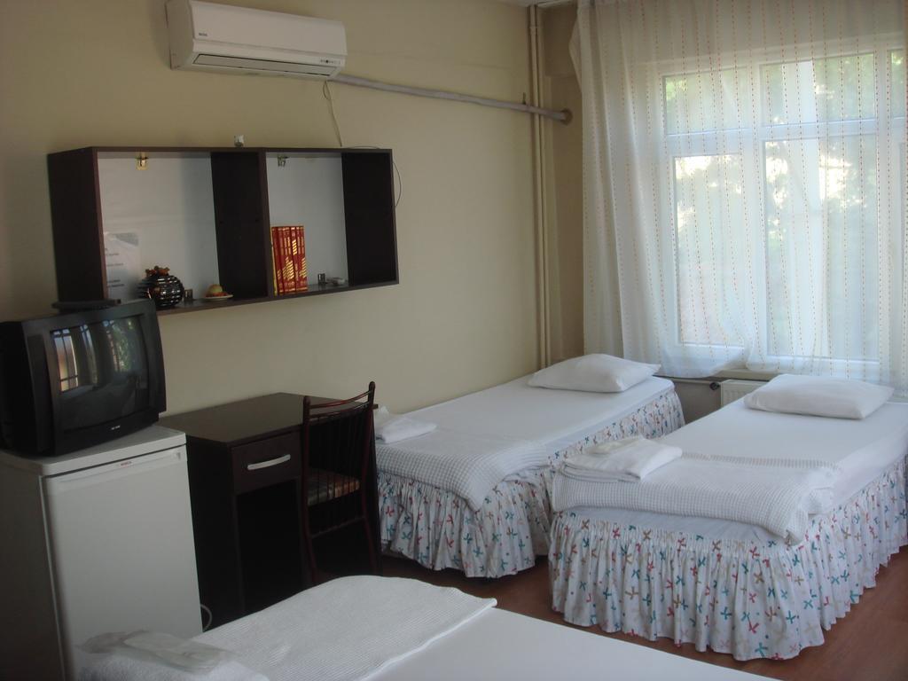 אודיירן Damla Pension חדר תמונה